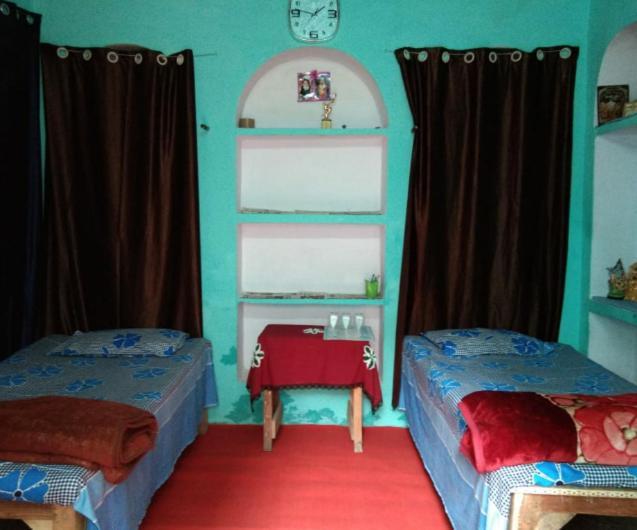 Allāhābād Junction Mannat Rooms מראה חיצוני תמונה