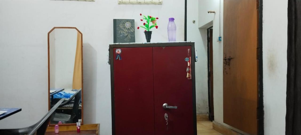 Allāhābād Junction Mannat Rooms מראה חיצוני תמונה